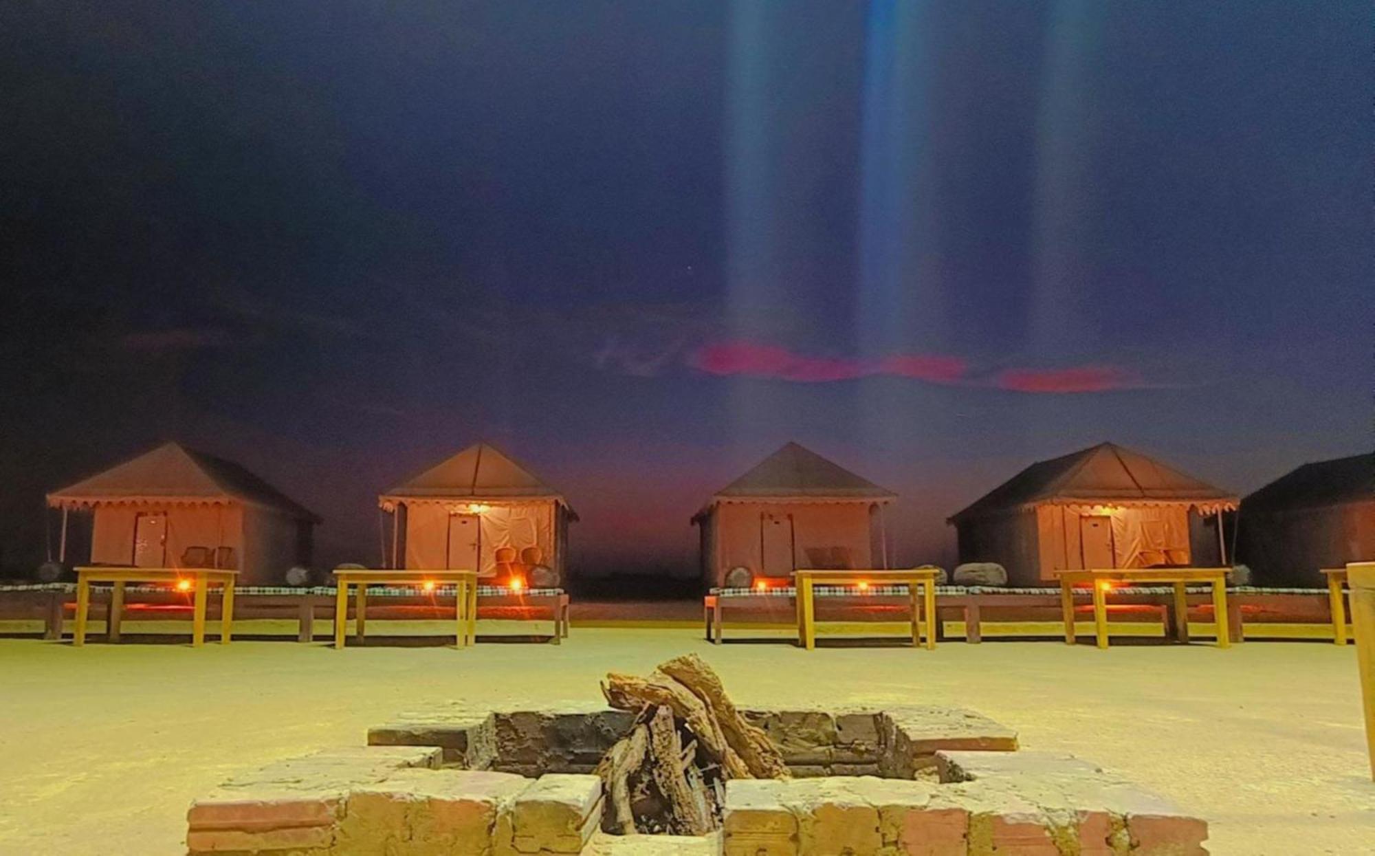 Jaisalmer Sand Dunes Luxury Camp And Resort Exterior foto