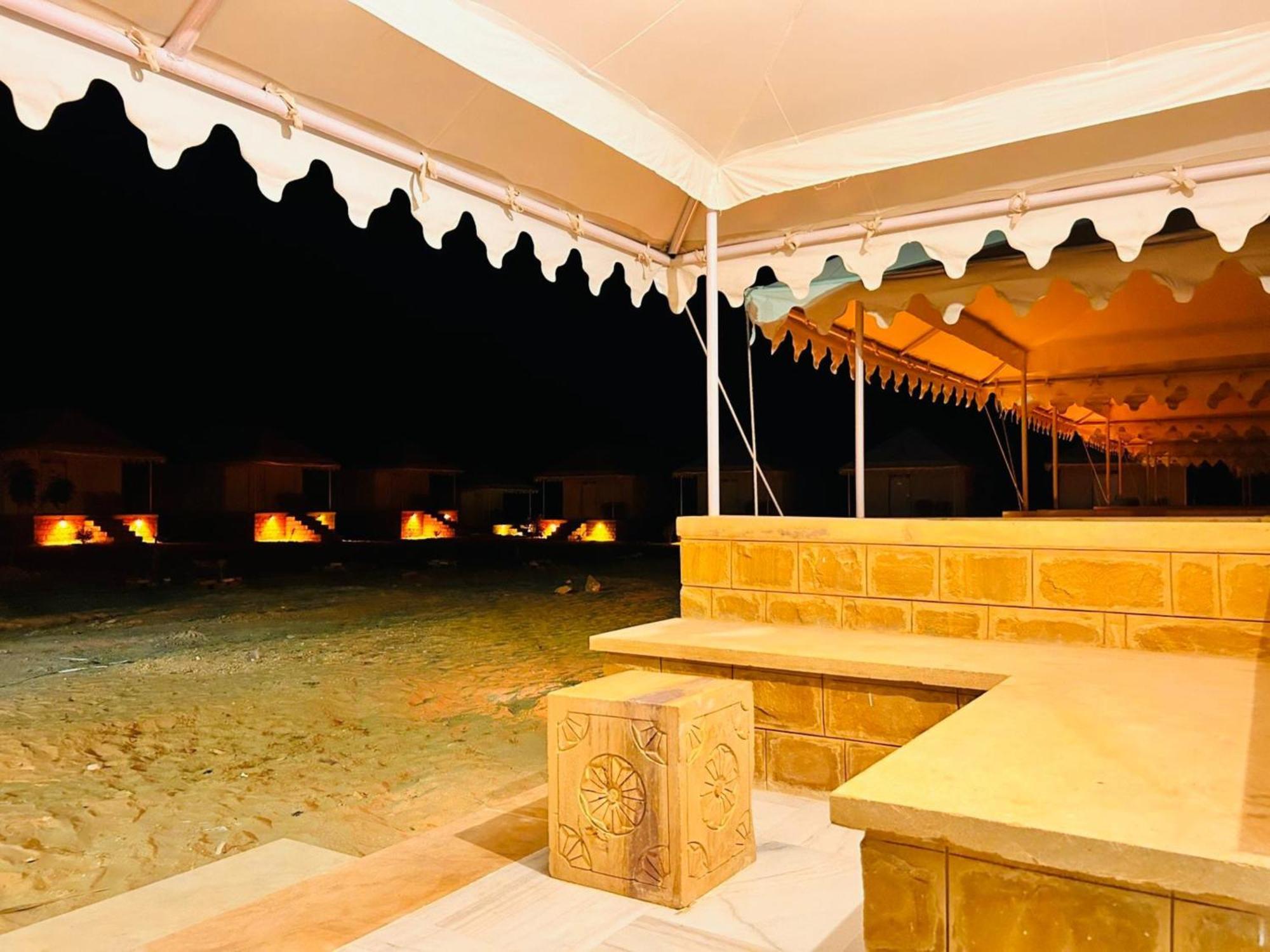 Jaisalmer Sand Dunes Luxury Camp And Resort Exterior foto